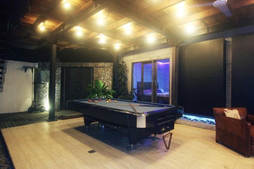 Villa Amalura I Yogyakarta Exteriör bild